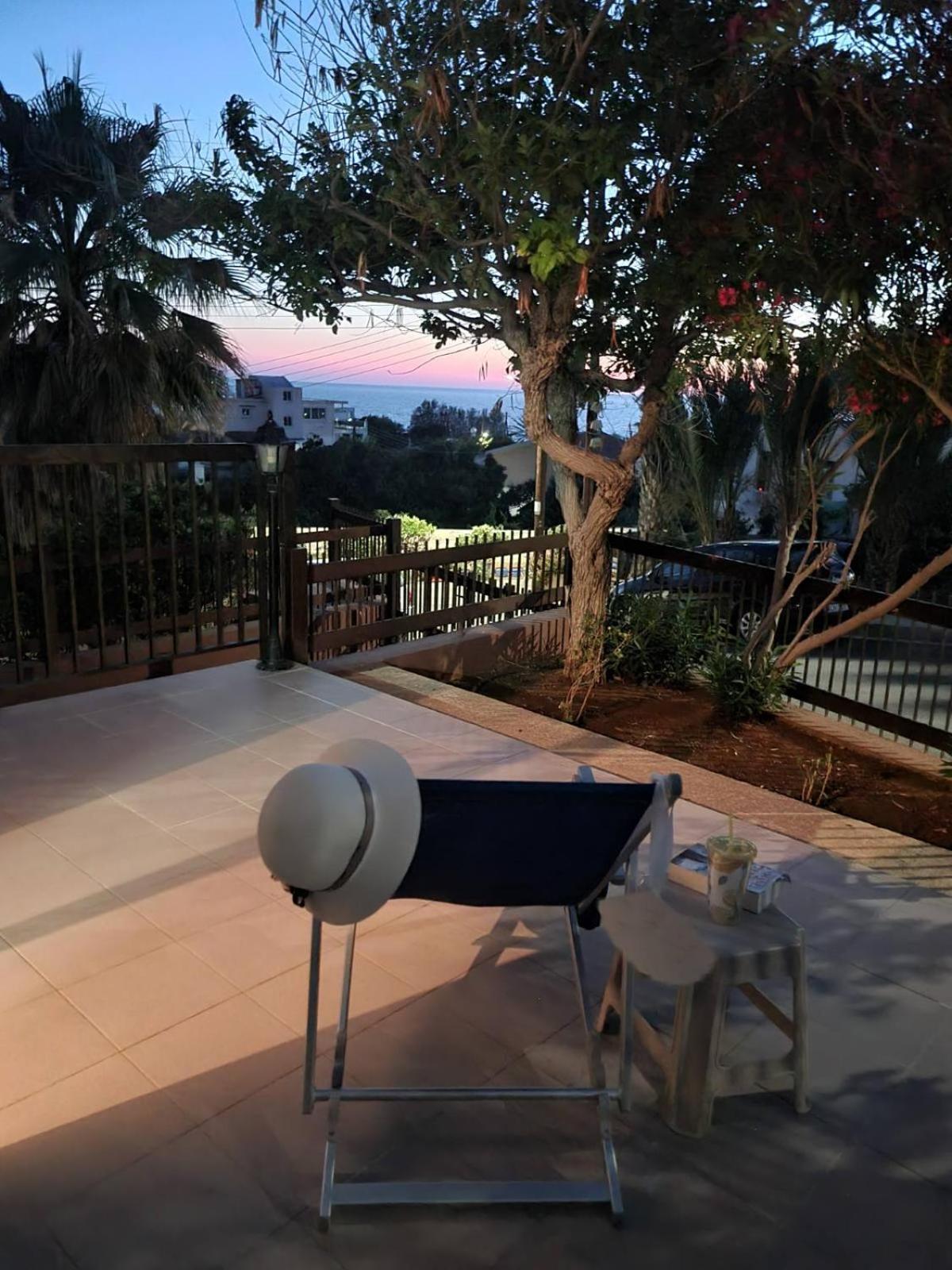 Serena Vacation Home Pomos Extérieur photo