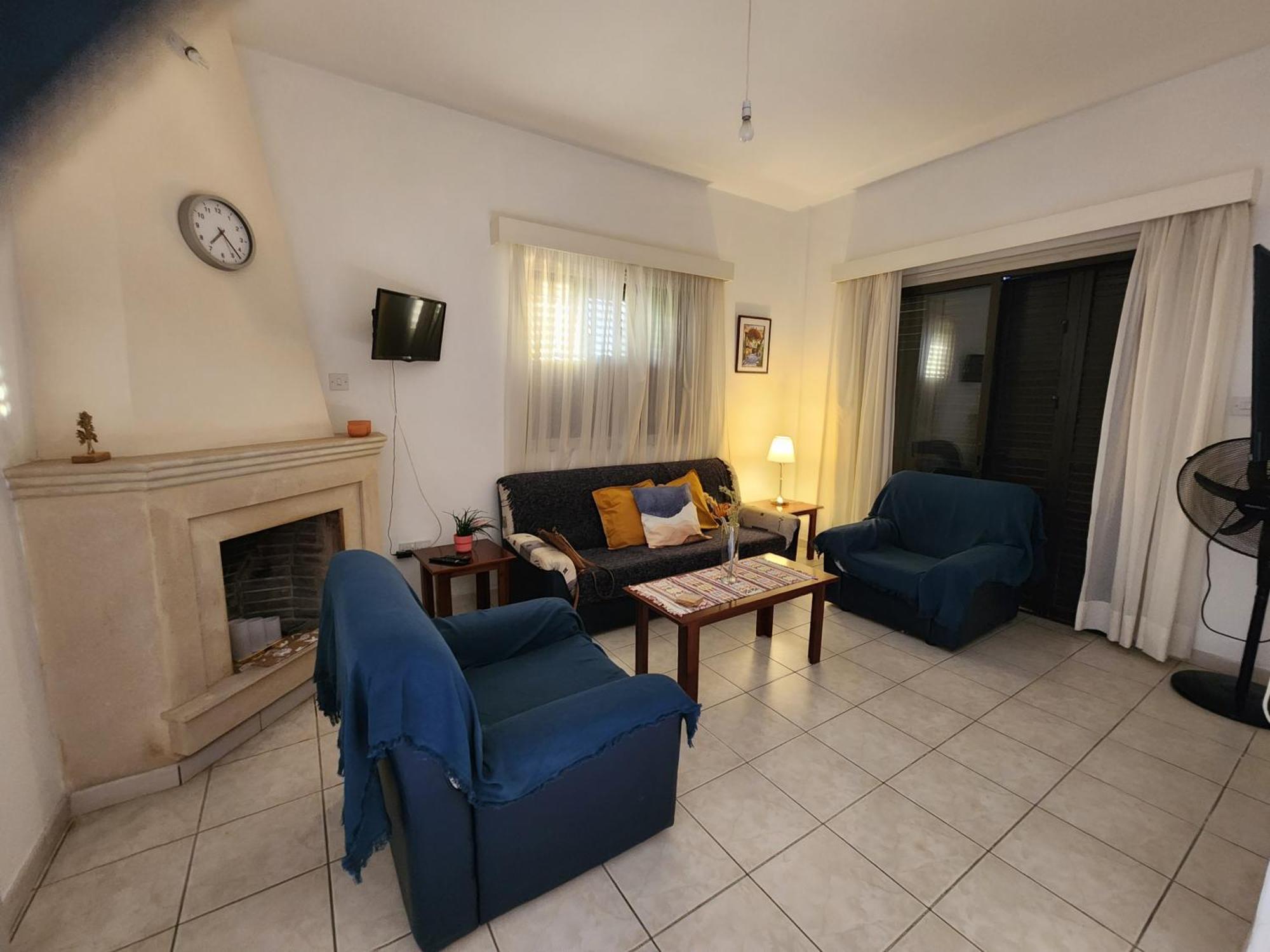 Serena Vacation Home Pomos Extérieur photo